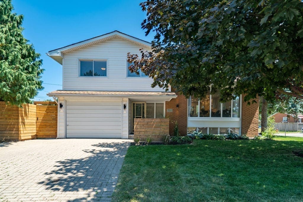 165 Glen Echo Drive Hamilton Woolcott Real Estate