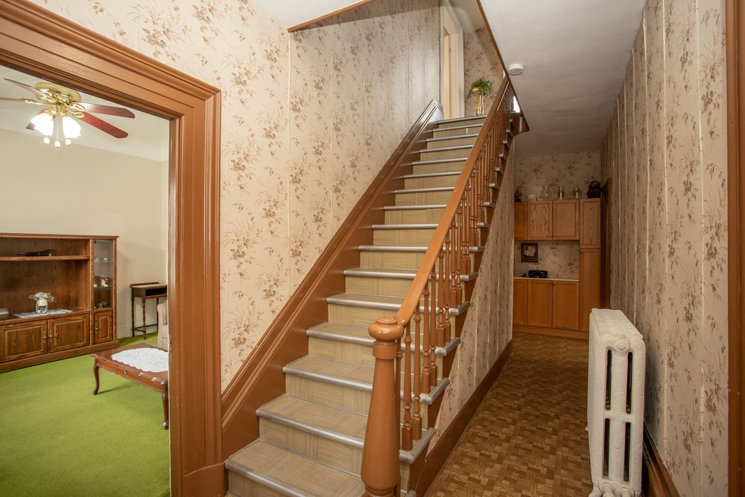 216 Hatt Street Dundas Woolcott Real Estate