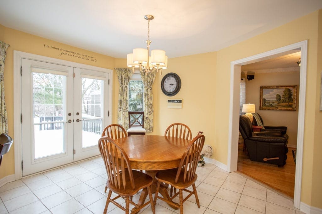 85 Laurendale Avenue Waterdown Woolcott Real Estate