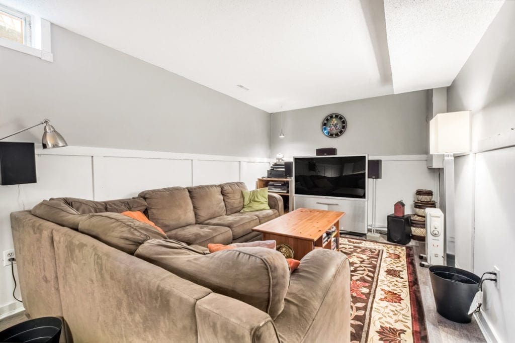 74 Ryans Way Waterdown Real Estate Woolcott Real Estate