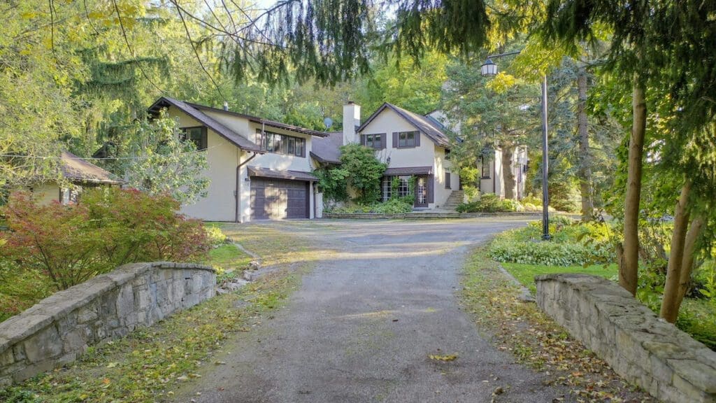 4 sters Falls Road Woolcott Real Estate